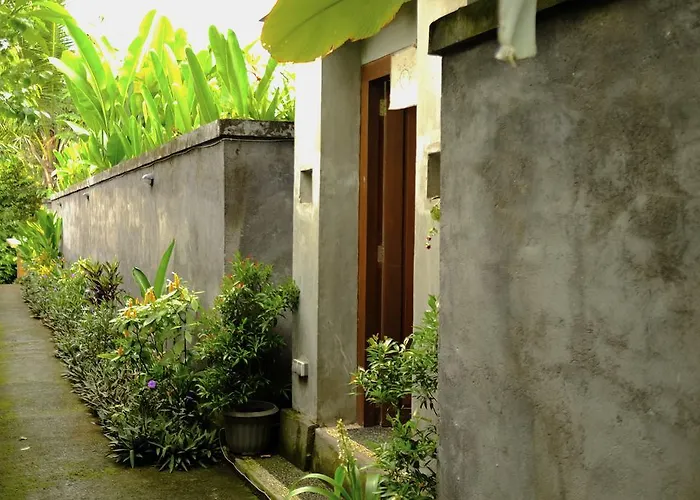 Prama House Villa *